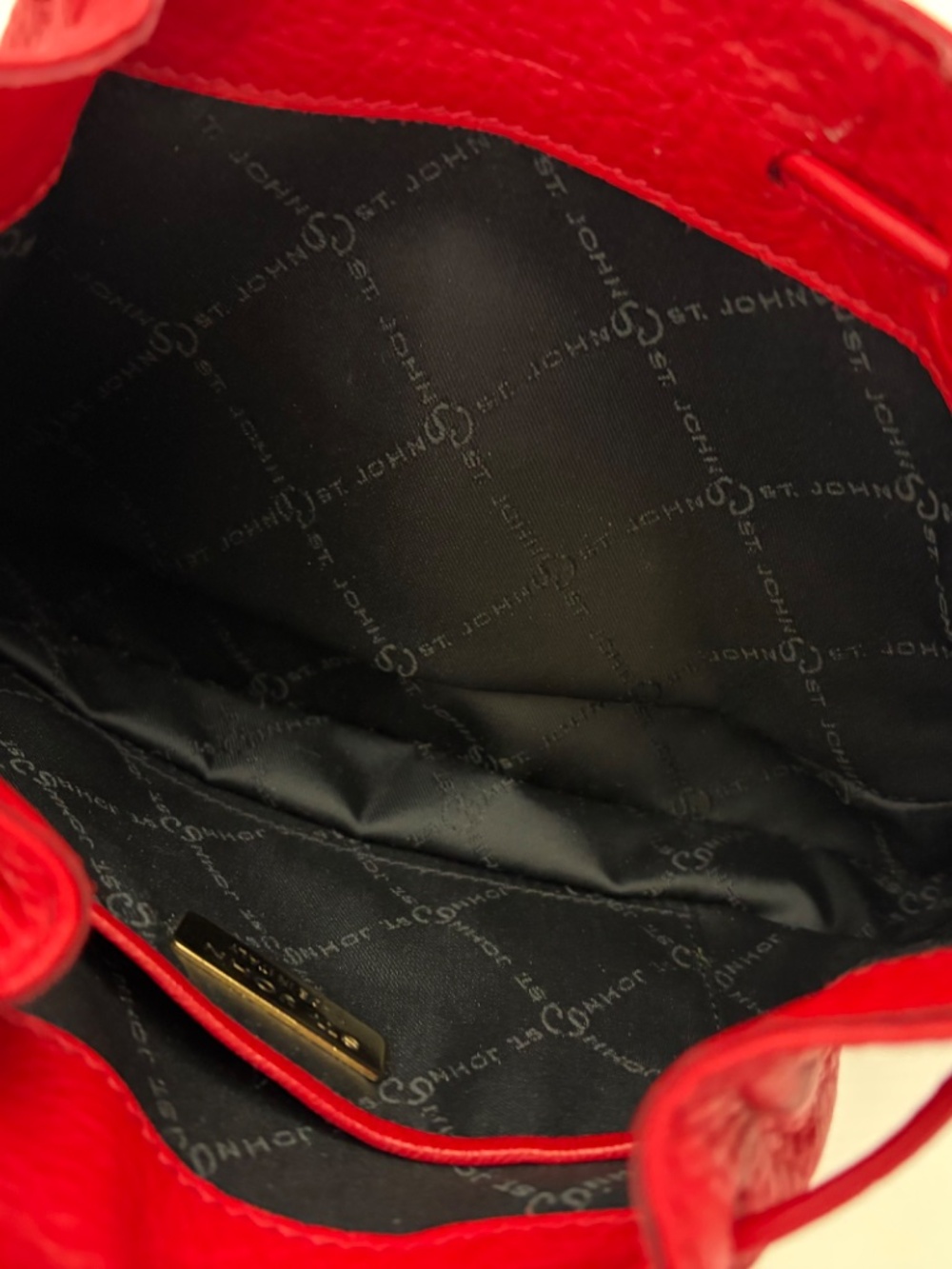St. John Red Leather Pull String Bag - Picture 5 of 5